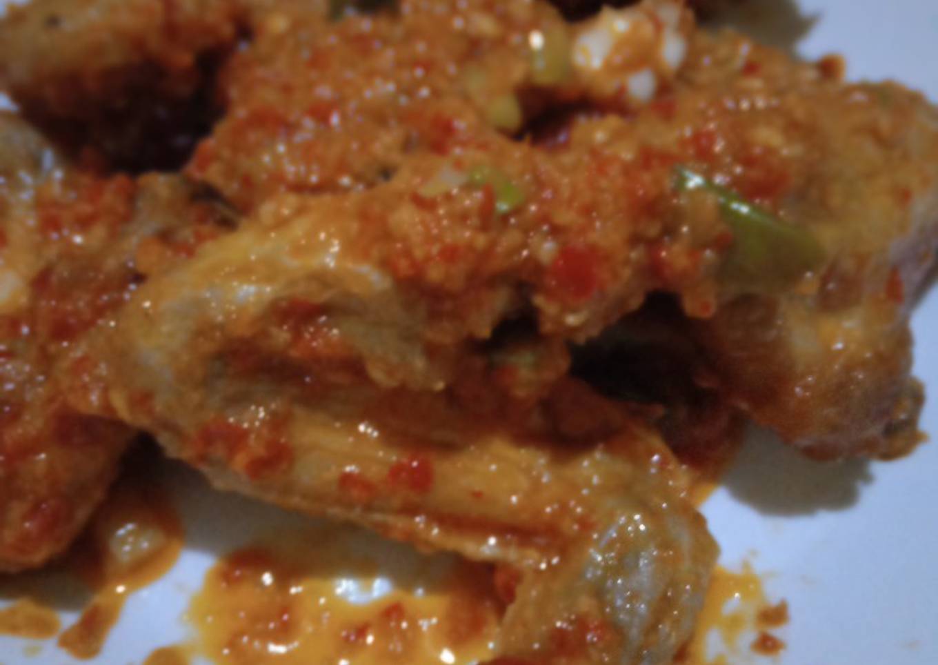 Sayap ayam balado