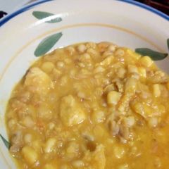 A picture of Honey Beans porridge.