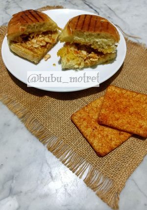 Foto resep Roti bakar biskuit gurih mix keju