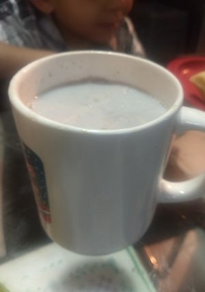 Una foto de Atole de Guayaba con maicena apta celíacos