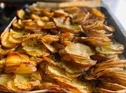 Una foto de dorada horno cn limon