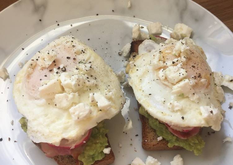 Recipe of Perfect Egg, Avocado & Bacon Brunch