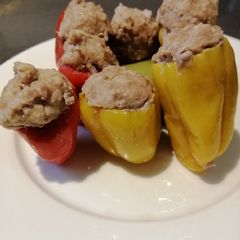 A picture of Stuffed Capsicum.
