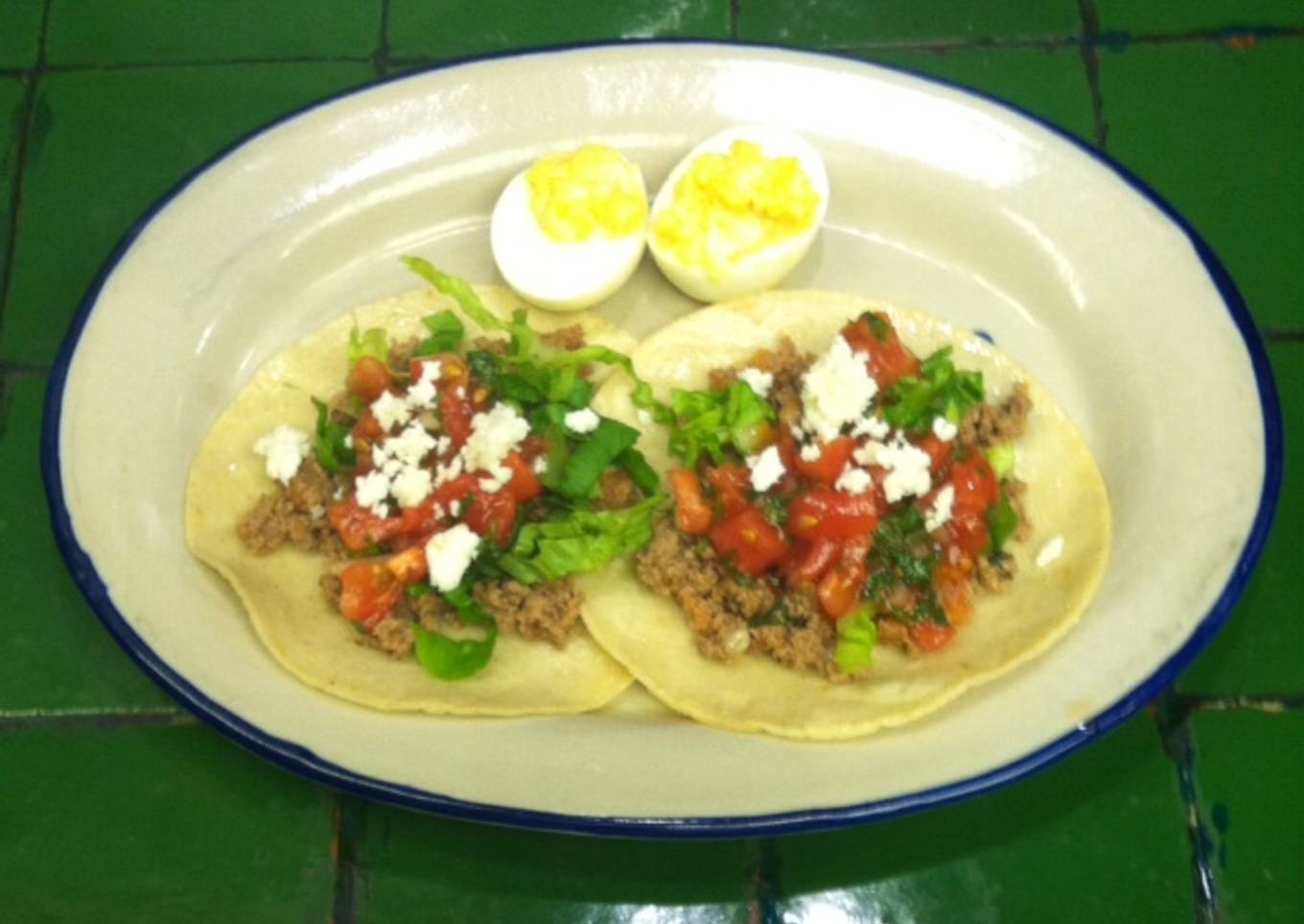 Enchiladas hondureñas