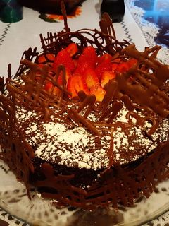 Una foto de Pastel de chocolate 🍫🍰🎂