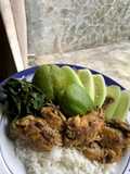 Ayam Ungkep Bumbu Kuning