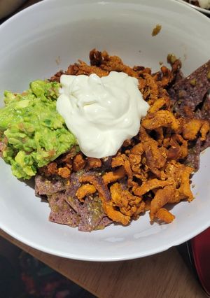 Una foto de Chilaquiles con pastor