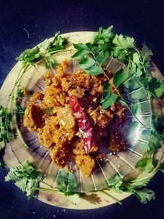 મેથી ના વઘારેલા મુઠીયા  (Methi Vagharela Muthiya Recipe In Gujarati) રેસીપી મુખ્ય ફોટો