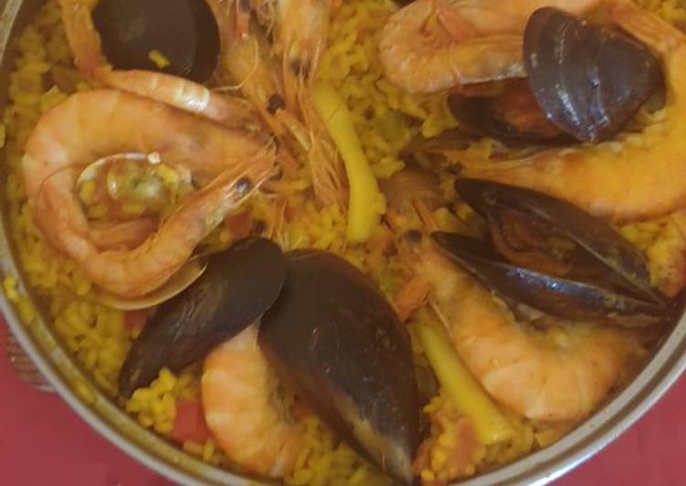 Paella de marisco