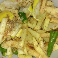 A picture of Instant Ginger Lemon and Chilli Pickle.