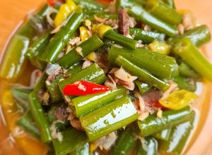 Foto resep Oseng Putut (Tumis Bunga Bawang Merah)