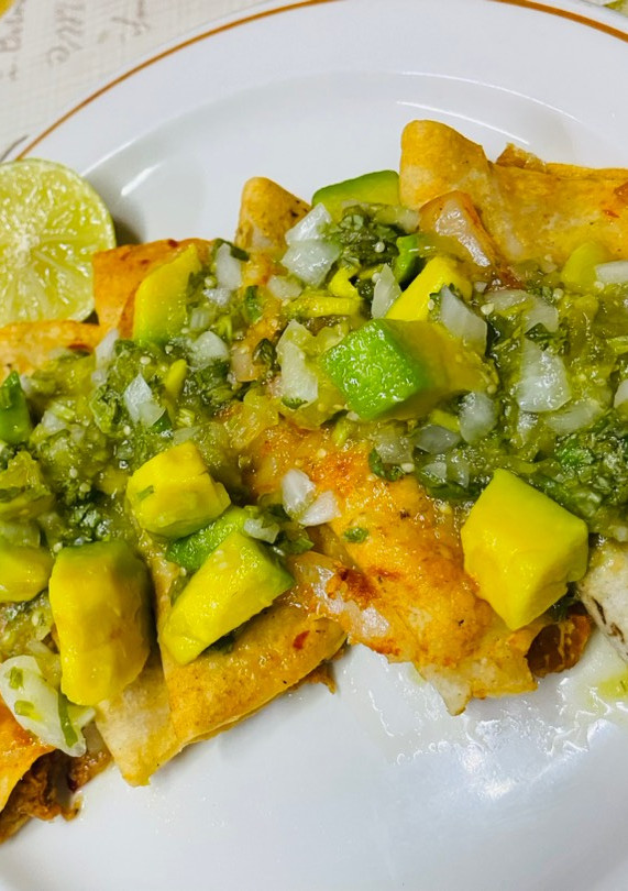 Una foto de Tacos de canasta de chicharrón prensado, fácil y rápido