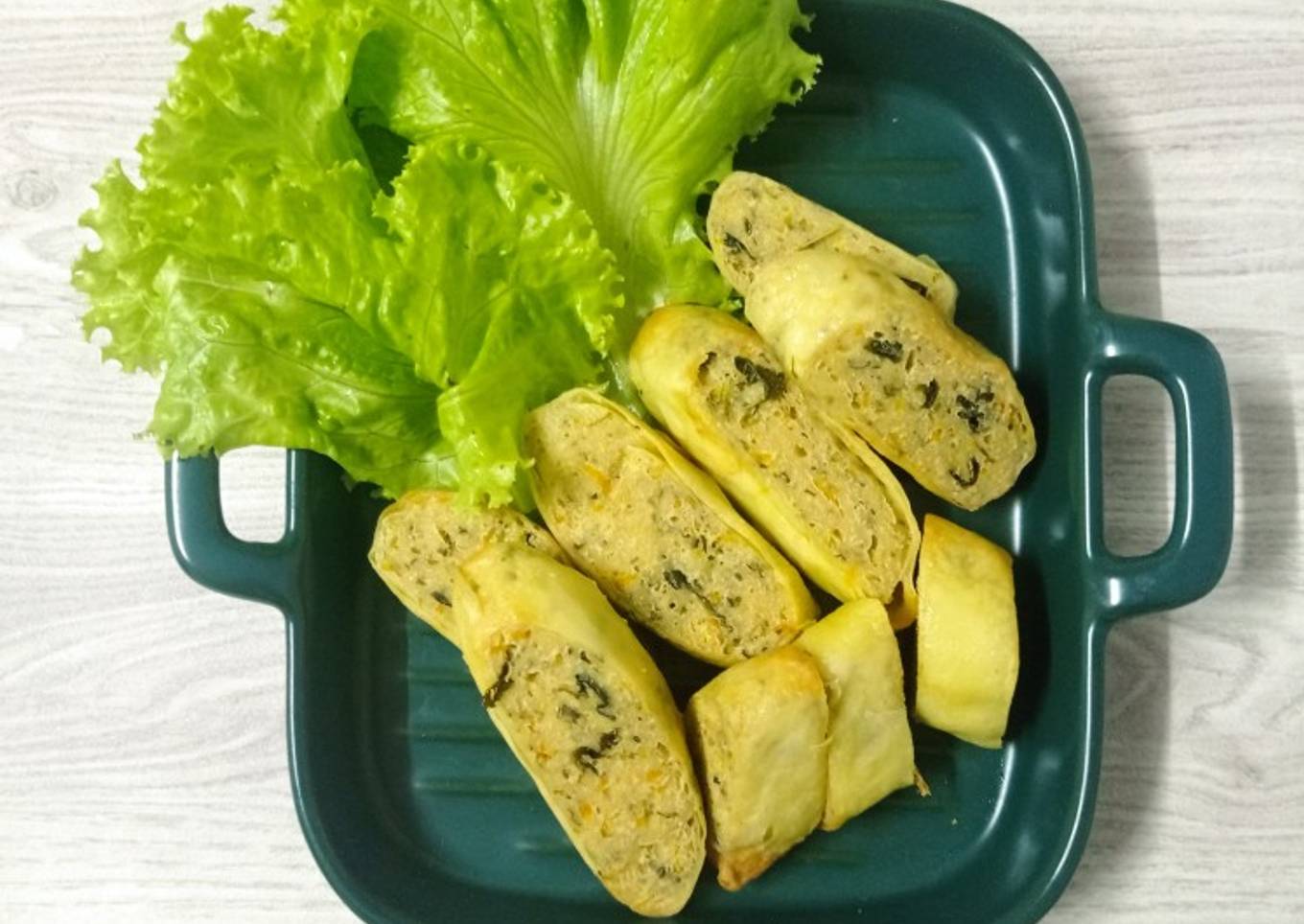 Egg Roll Tahu Bayam
