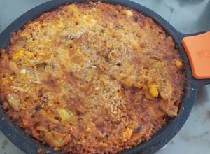 Una foto de Arroz de Calamares, Sobrasada y Queso de Mahón