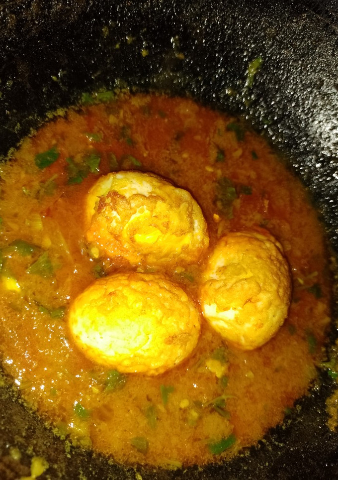 अंडा करी (Anda curry recipe in hindi) रेसिपी मुख्य फोटो