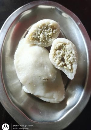 A picture of Urad Dal Steamed Kadabu.