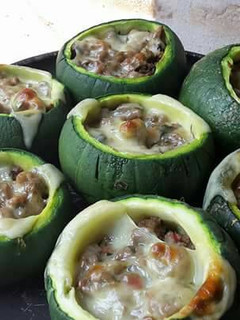Una foto de Zapallitos rellenos