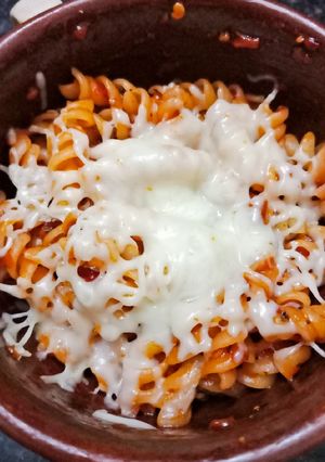 A picture of Cheesy Mug Pasta.