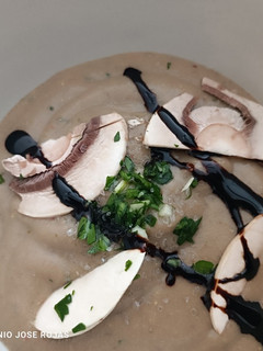 Una foto de Crema de champiñones
