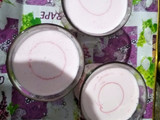 कोल्ड स्ट्रॉबेरी फ्लेवर मिल्क (Cold strawberry flavor milk recipe in hindi)