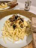 Tagliolini (pasta) with Taleggio cheese and black truffle