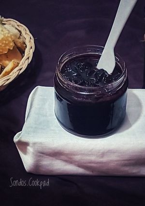 A picture of Cherry Jam.