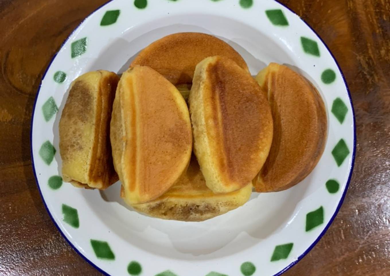 Pukis (lembut dan menul)