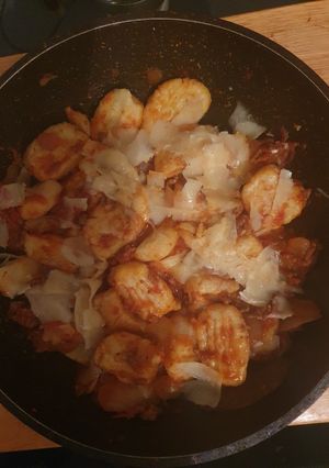 A picture of Gnocchi Bolognese Parmesan.