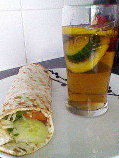A picture of chicken kick wraps.