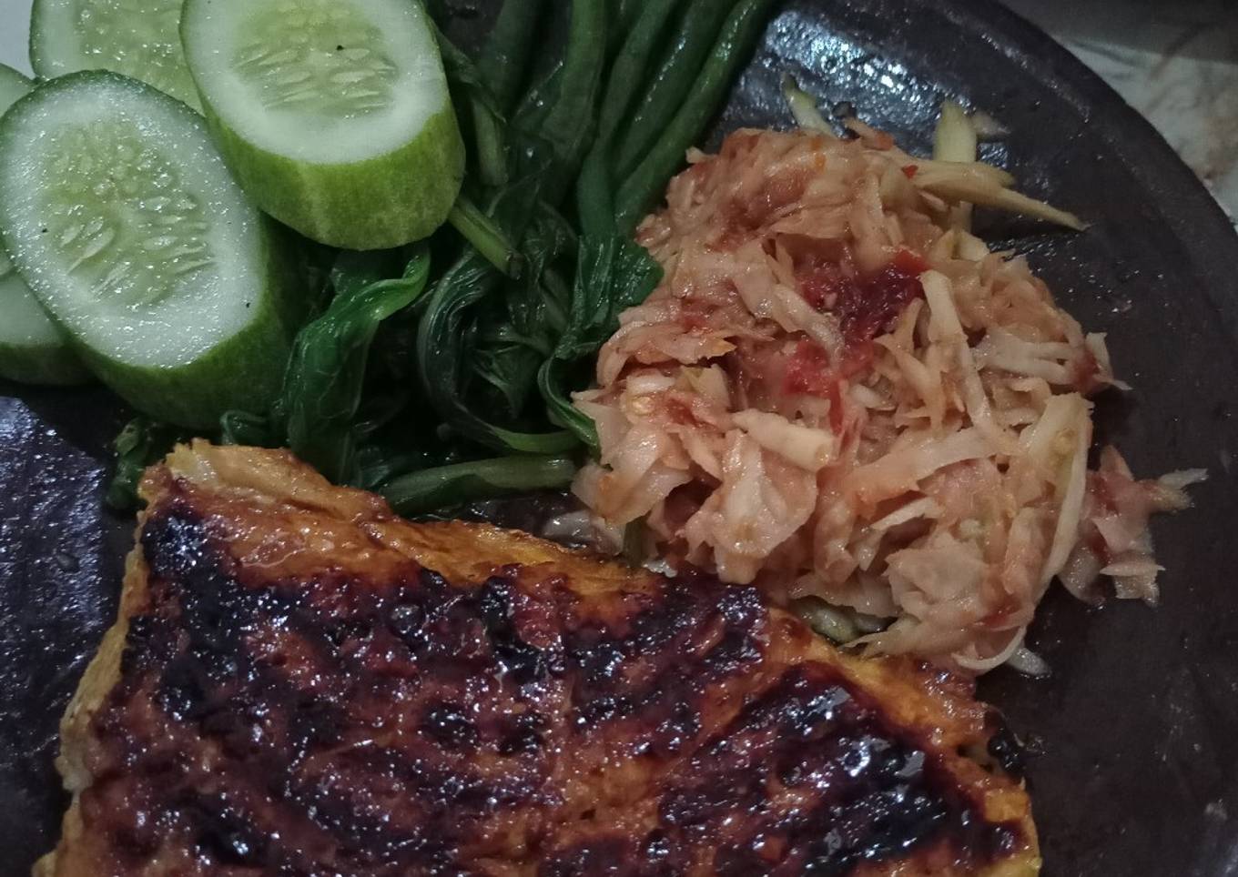 Sambal Pencit (sambal mangga)