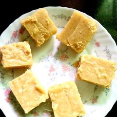 Mango barfi A picture of Mango barfi.
