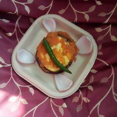 A picture of Baingan Bhaja.