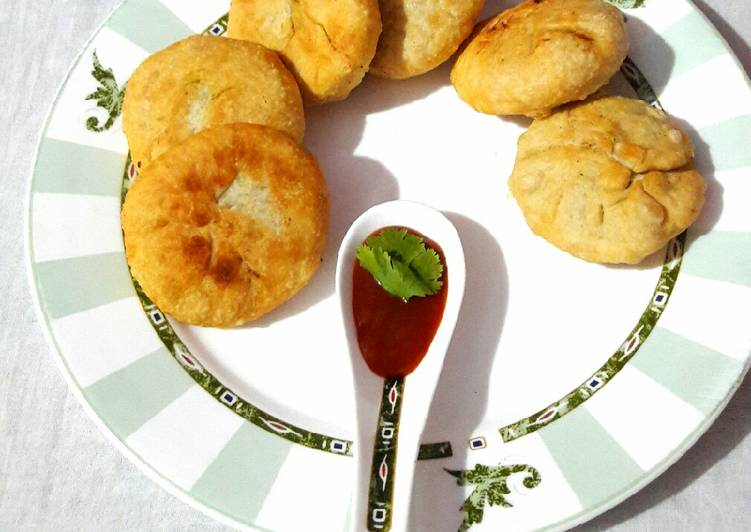 Pyaz Ki Kachori