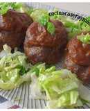 Albondigones con salsa española