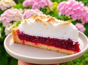 A picture of berry pie