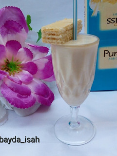 A picture of Wafer Milkshake.