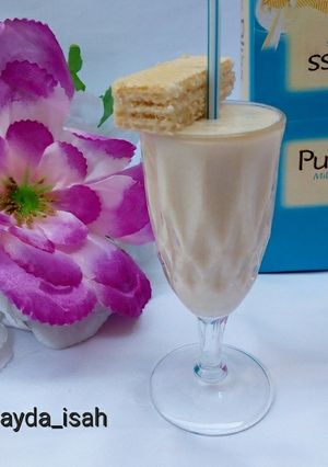 A picture of Wafer Milkshake.
