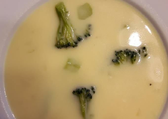 Recipe of Any-night-of-the-week Broccoli Cheddar Soup