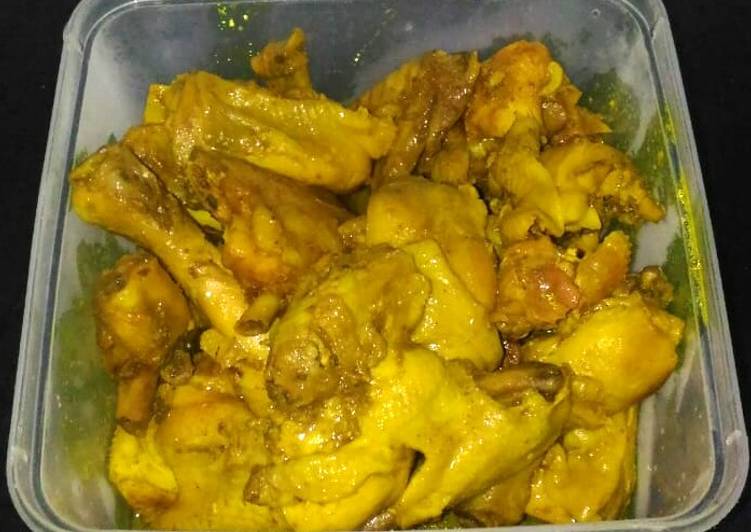 Resep Ayam Ungkep bumbu Kuning ?#RabuBaru #BikinRamadanBerkesan, Enak