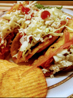 मैक्सिकन टैकोस (Mexican Tacos recipe in hindi) रेसिपी मुख्य फोटो