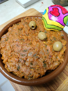 Una foto de Zaalouk - unto de berenjena y tomate