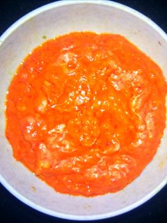 मोमोज़ चटनी (momos chutney recipe in Hindi) रेसिपी मुख्य फोटो