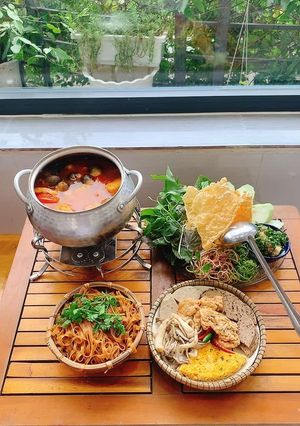 Hình của món Lẩu riêu chay.