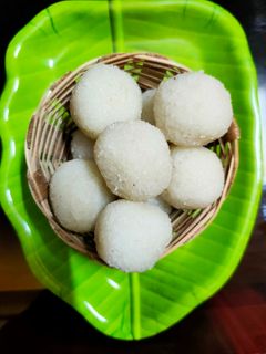 নারকেল নাড়ু(narkel naru recipe in Bengali) রেসিপির প্রধান ছবি
