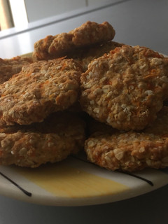Una foto de Galletas de avena con zanahoria