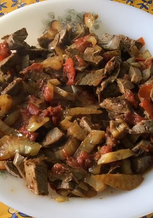 Une photo de Fenouil et tomates au gigot d'agneau