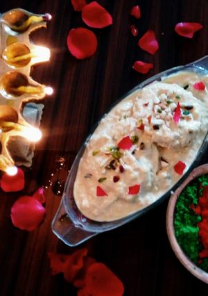 A picture of Bread rasmalai.