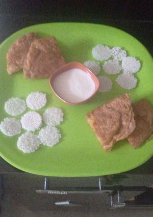 A picture of Rajgira stuff poori.