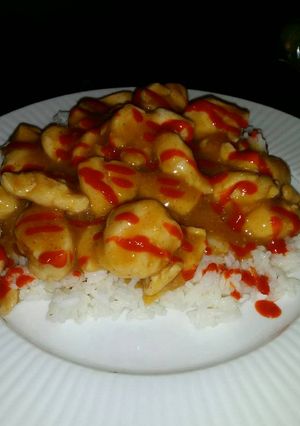 A picture of Brad's Sriracha orange chicken.