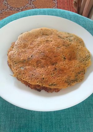 A picture of Spring onion oats chilla.